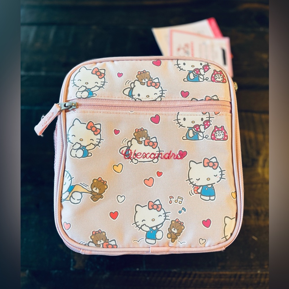 Pottery Barn Mackenzie Hello Kitty® *NEW* Hearts Glow-in-the-Dark Lunch Boxes